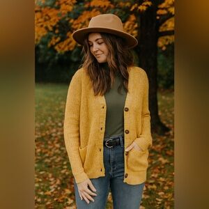 Croft & Barrow Women’s Cozy Cardigan Sweater
